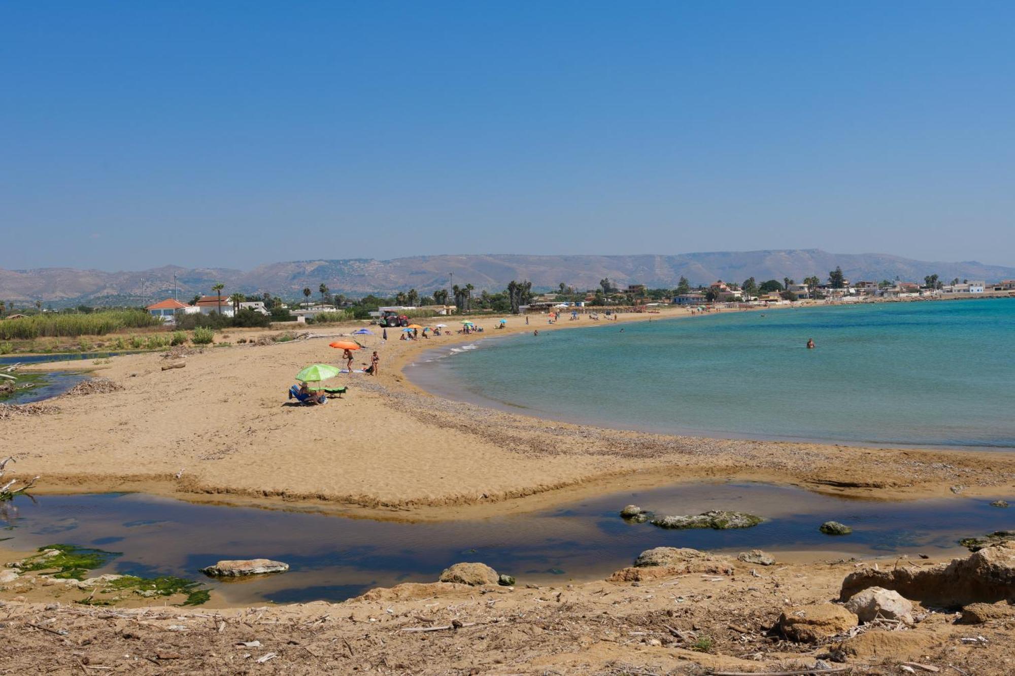 Astro Apartments With Direct Access On The Sea Of Noto Heritage Of Unesco Eksteriør billede