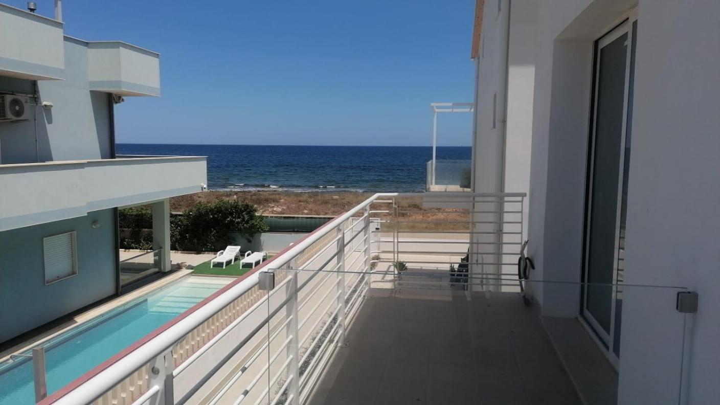 Astro Apartments With Direct Access On The Sea Of Noto Heritage Of Unesco Eksteriør billede